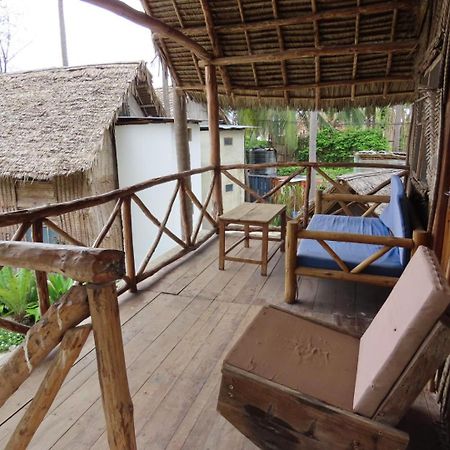 Auberge de jeunesse Drifters Zanzibar à Paje Extérieur photo