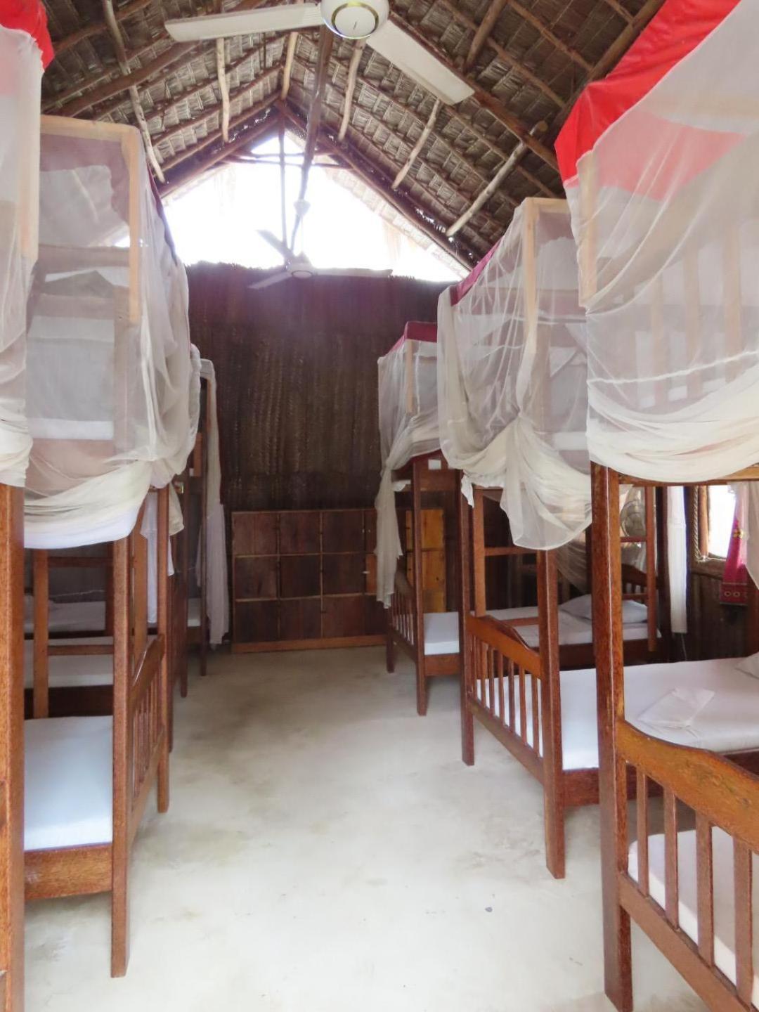 Auberge de jeunesse Drifters Zanzibar à Paje Extérieur photo